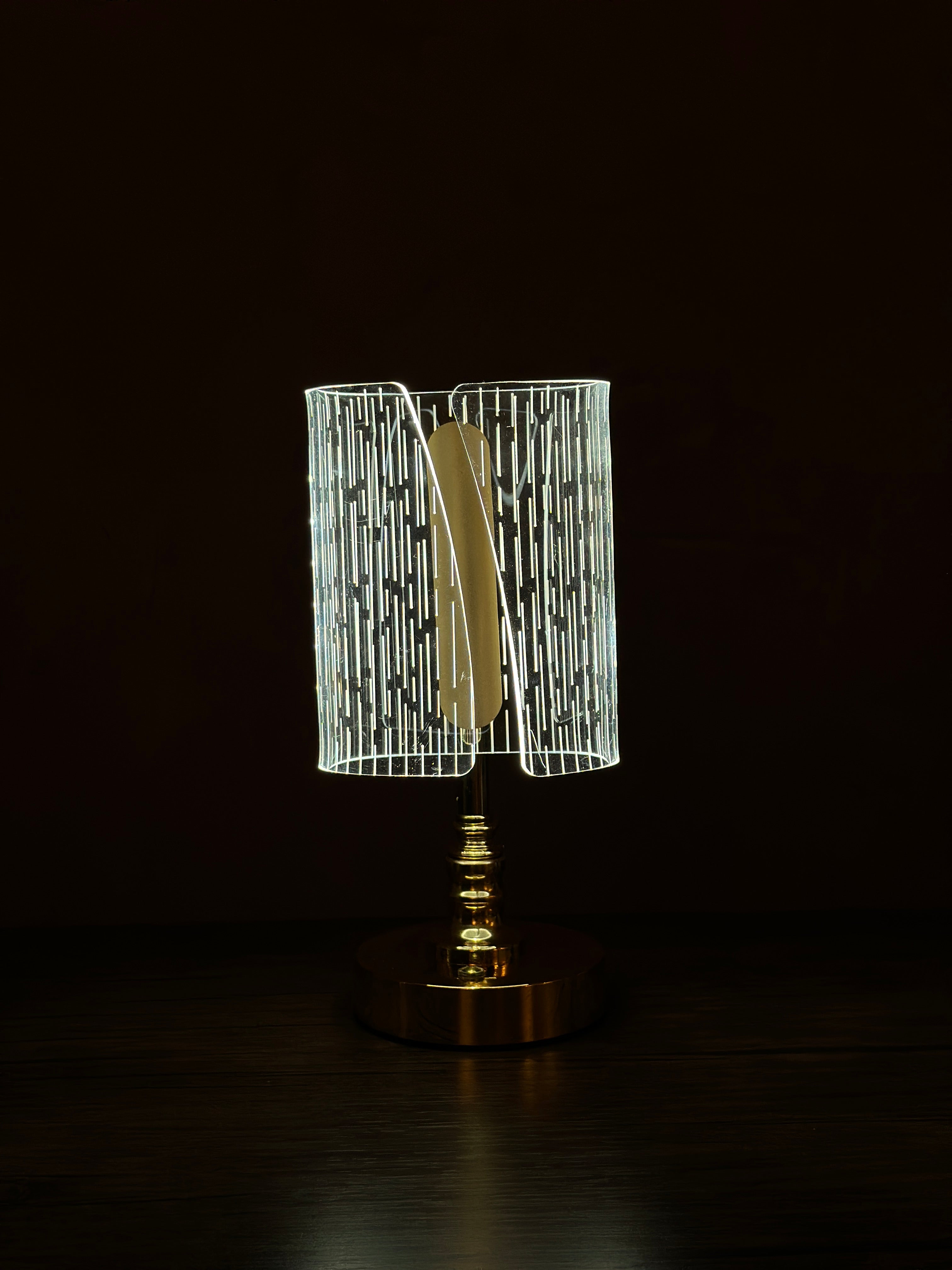 LightWave Lamp