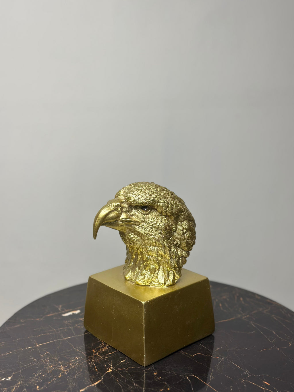 Premium Eagle Throne