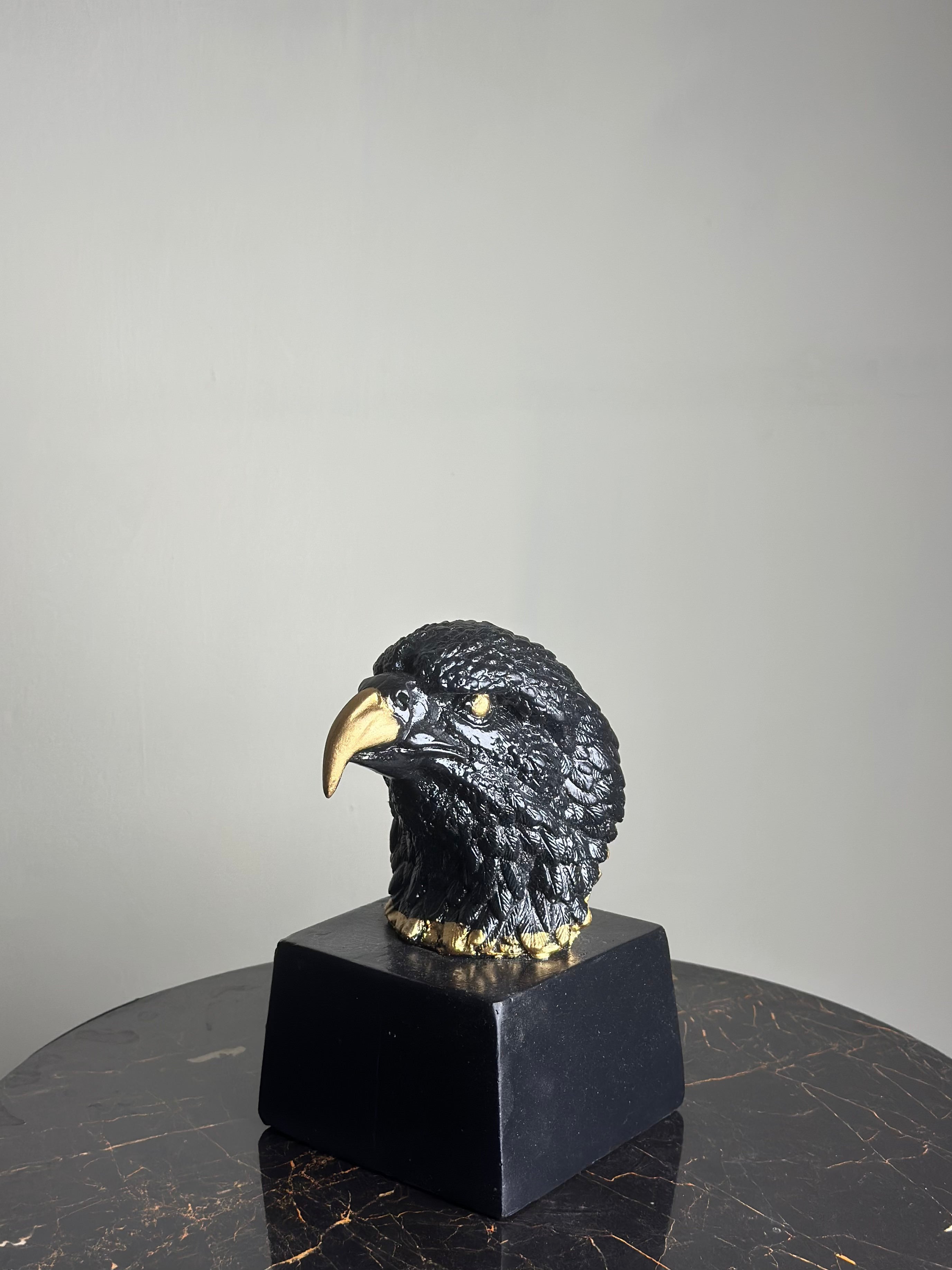 Premium Eagle Throne