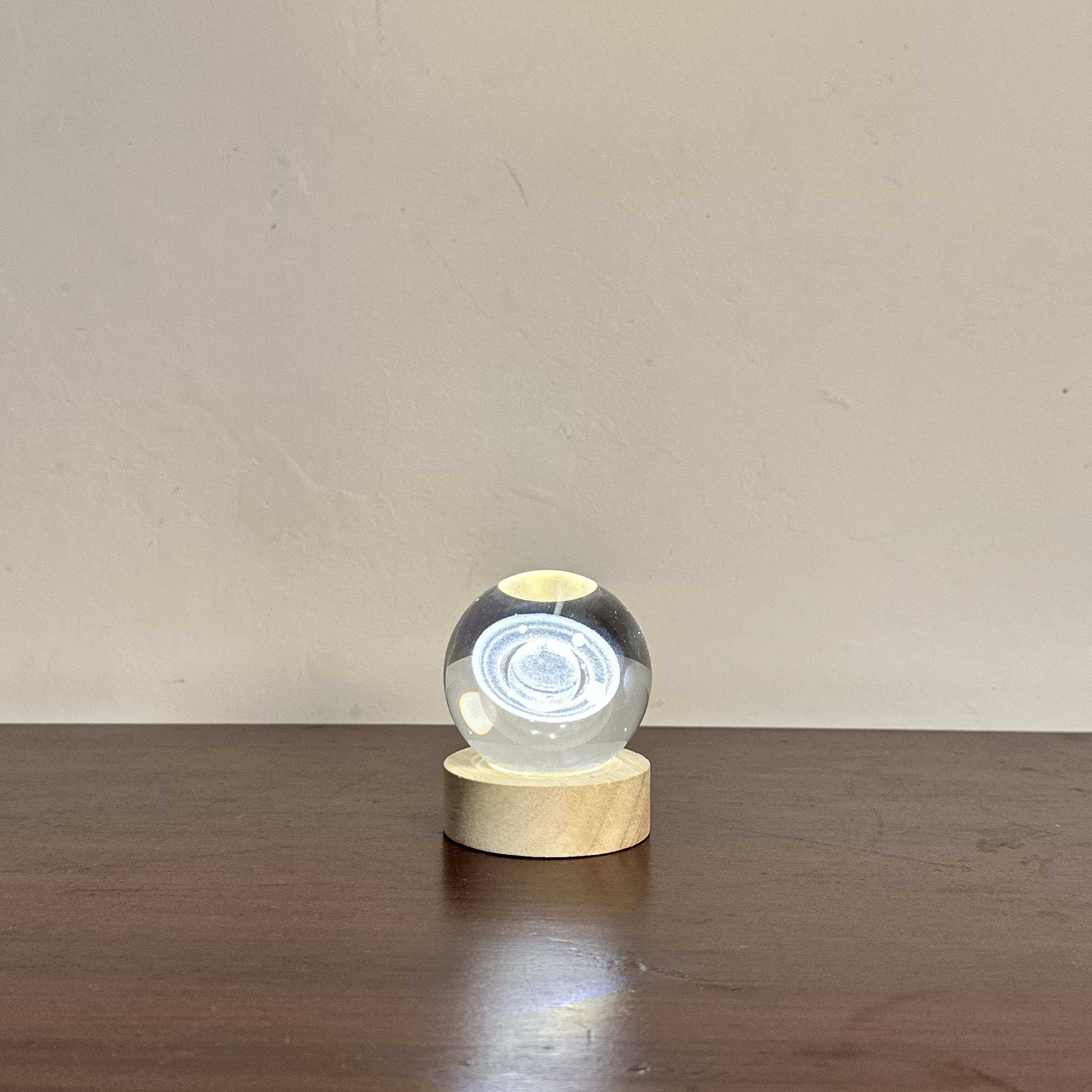 Crystal Universe Lamp