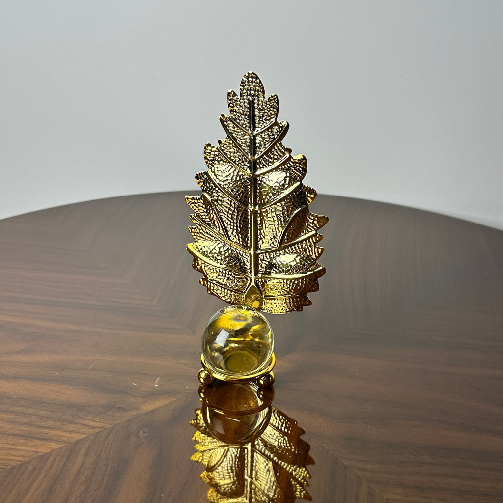 Crystal Leaf With Ball